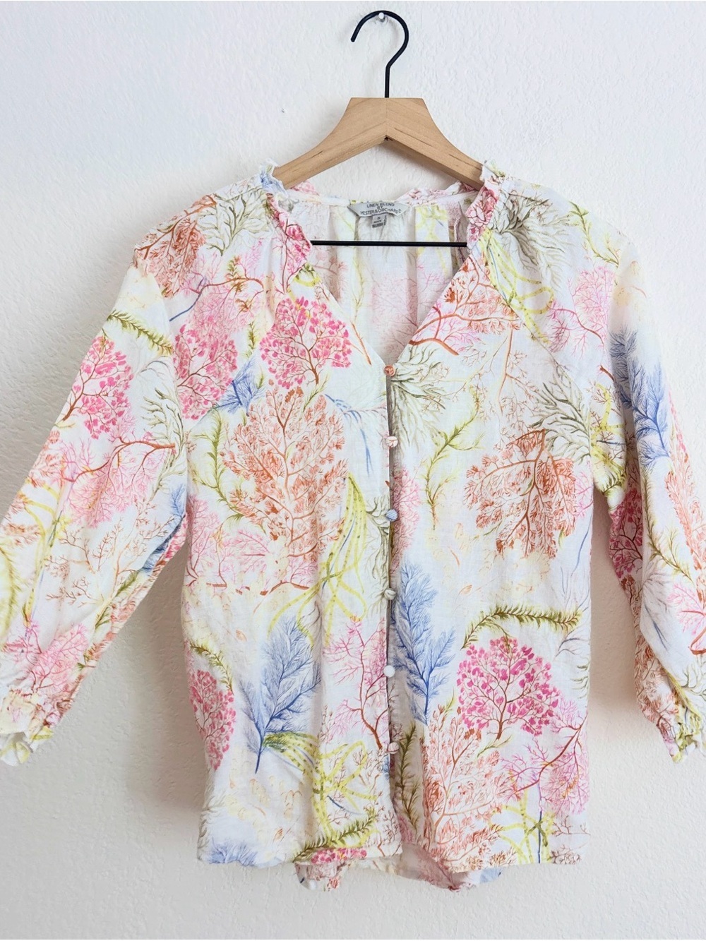 Hester & Orchard Linen Blend TopLightweight Floral Button-Front Too